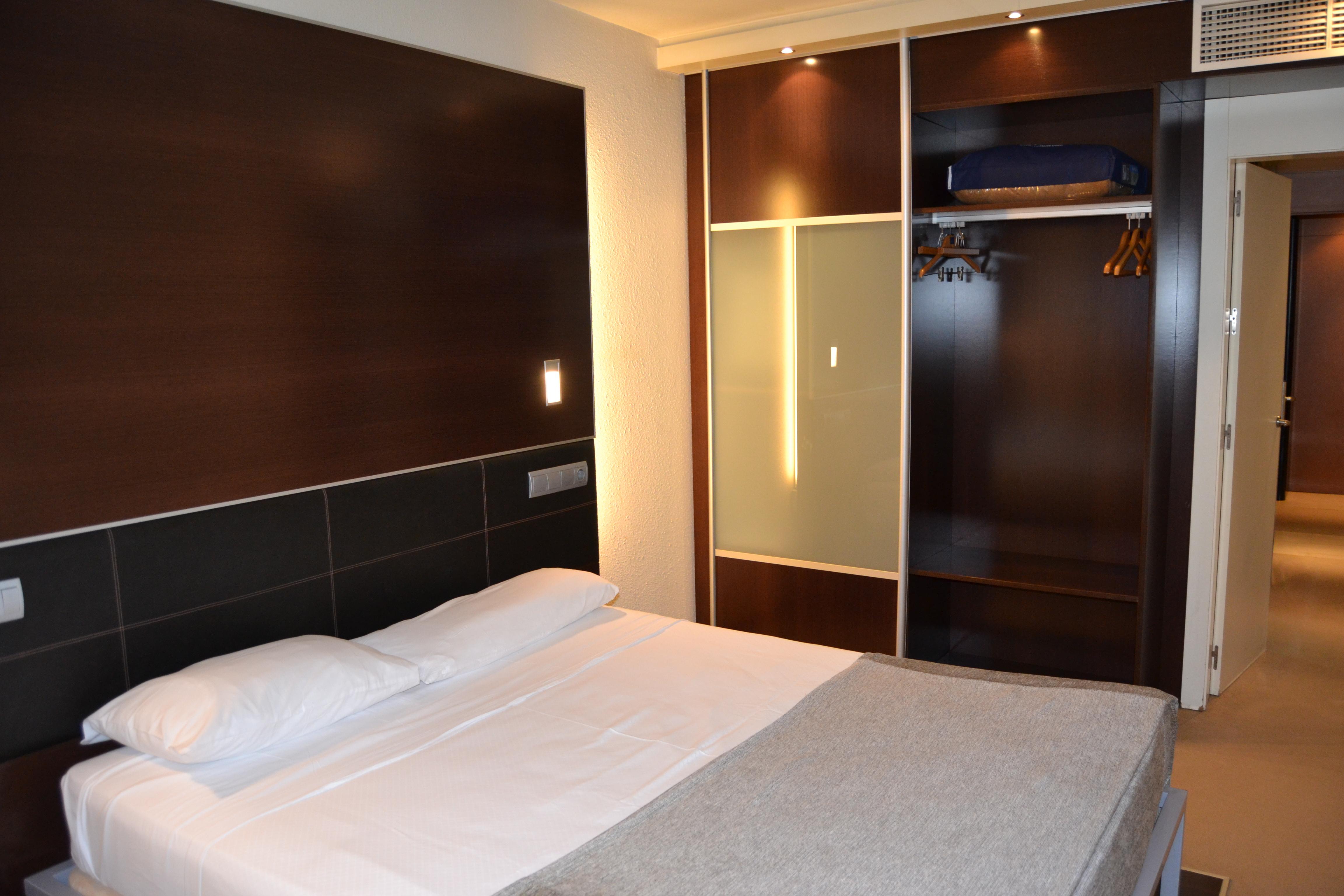 Hotel Ceuta Puerta De Africa Экстерьер фото