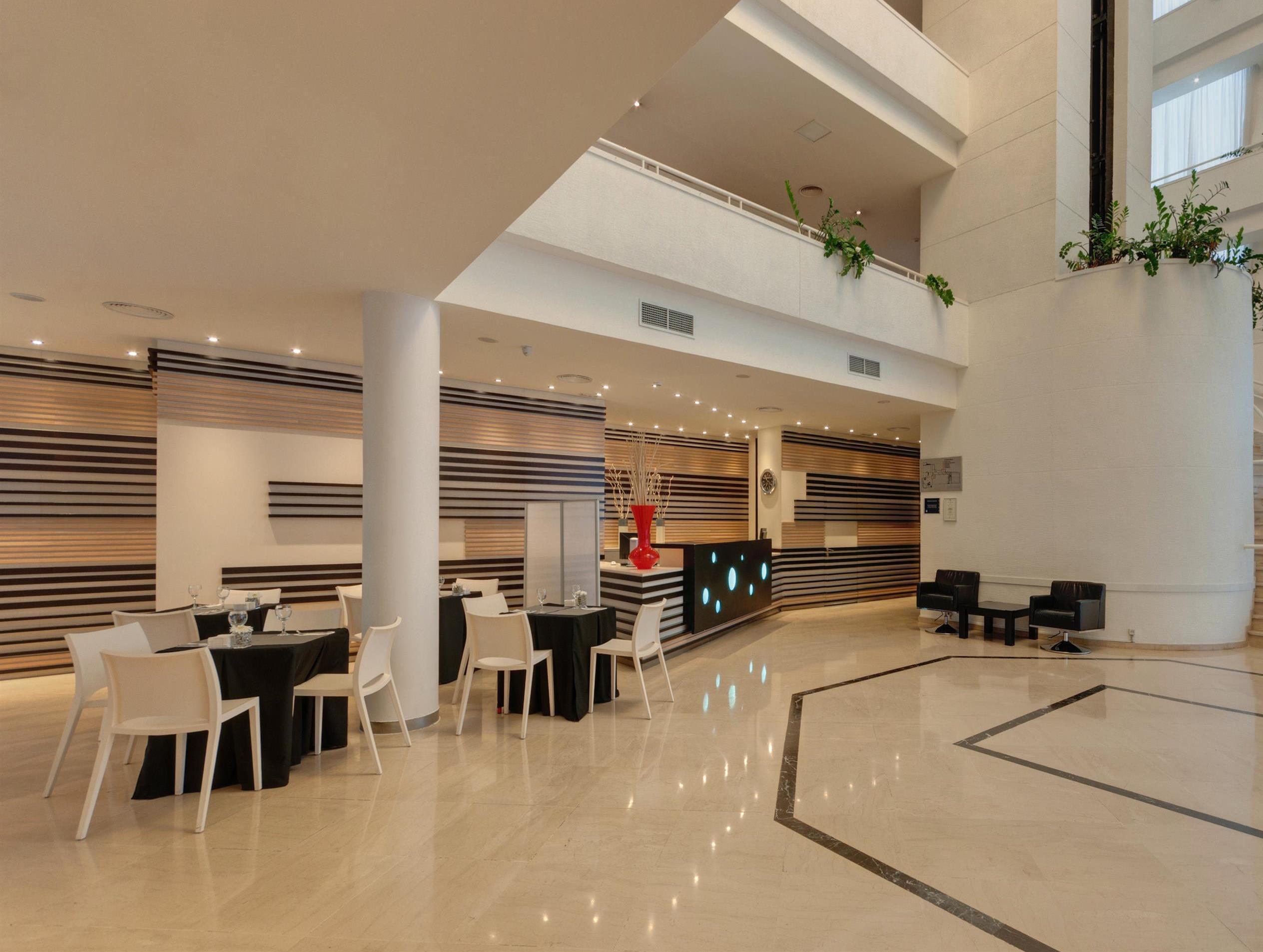 Hotel Ceuta Puerta De Africa Экстерьер фото